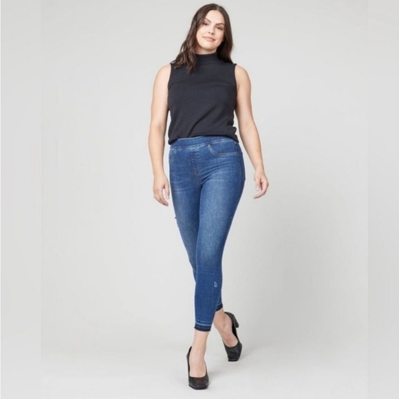 Spanx Distressed  Skinny Jeans Raw Hem Size L - Picture 1 of 11